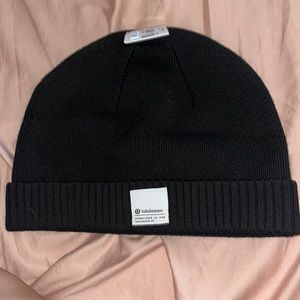 Black Lululemon Fold Up Knit Beanie